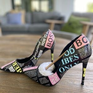 Steve Madden Vala Black “Boss Girl” Newspaper print heels. Never Worn.